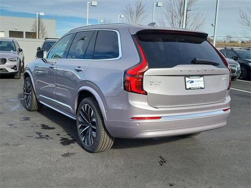 2026 Volvo XC90 B6 Ultra 7-Seater