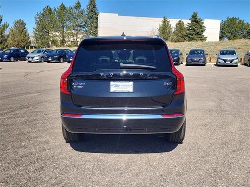 2025 Volvo XC90 B6 Plus 7-Seater