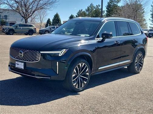 2025 Volvo XC90 B6 Plus 7-Seater