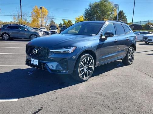 2025 Volvo XC60 B5 Plus