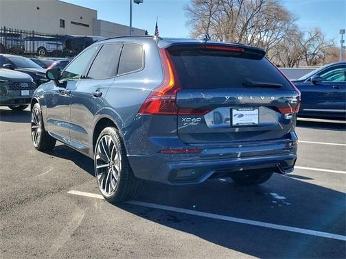 2026 Volvo XC60 B5 Ultra