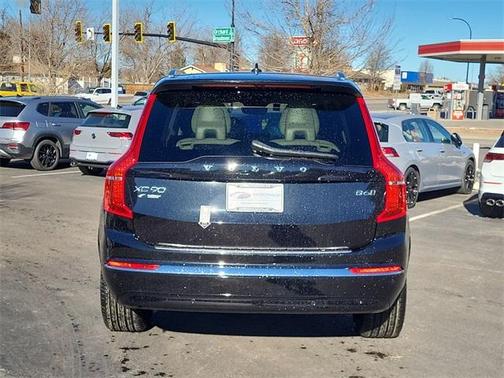 2025 Volvo XC90 B6 Plus 7-Seater