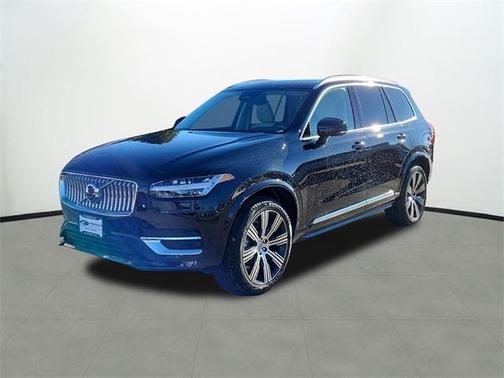 2025 Volvo XC90 B6 Plus 7-Seater