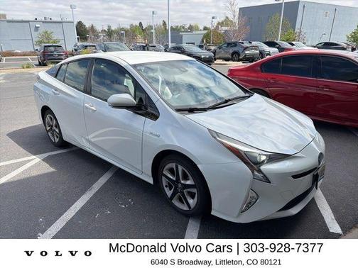 Super White 2016 Toyota Prius Four Touring