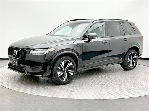2022 Volvo XC90 Recharge Plug-In Hybrid T8 R-Design Extended Range 7P