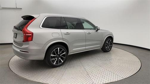 2023 Volvo XC90 B5 Plus