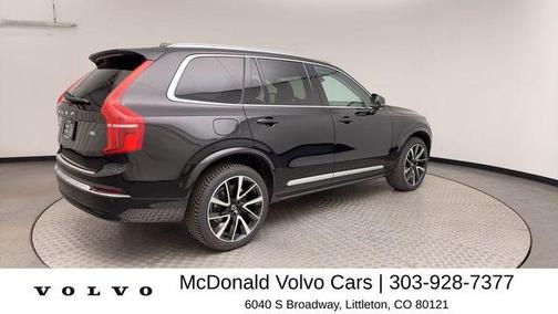 Onyx Black Metallic 2023 Volvo XC90 B6 Plus 6-Seater