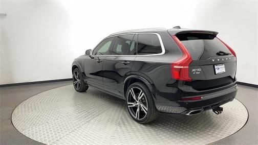 Photo 4 of 27 of 2018 Volvo XC90 T6 R-Design