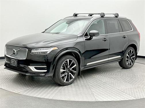 2023 Volvo XC90 B6 Plus 7-Seater