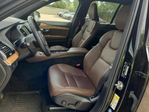 2023 Volvo XC90 B6 Plus 7-Seater