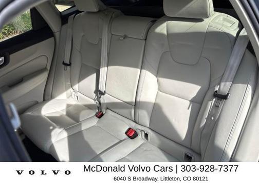 Denim Blue Metallic 2023 Volvo XC60 B6 Ultimate Dark Theme