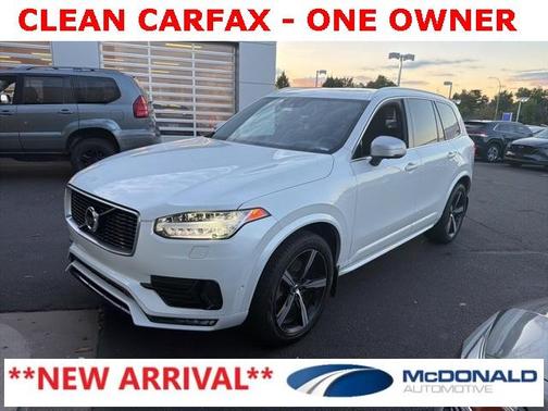 2019 Volvo XC90 T6 R-Design