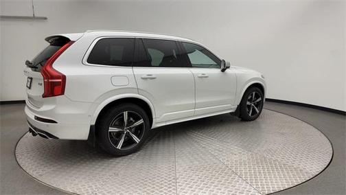 2019 Volvo XC90 T6 R-Design