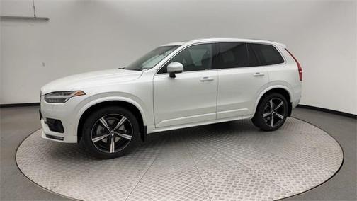 2019 Volvo XC90 T6 R-Design