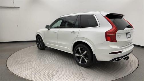 2019 Volvo XC90 T6 R-Design