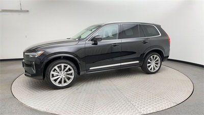 2025 Volvo XC90 B5 Plus