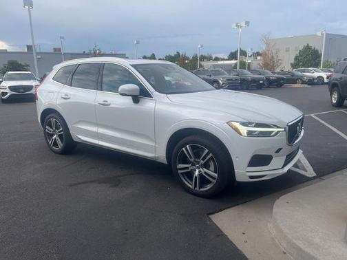 2019 Volvo XC60 T6 Momentum
