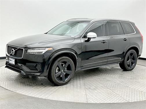 2017 Volvo XC90 T6 R-Design