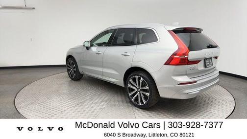Silver 2023 Volvo XC60 B5 Ultimate Bright Theme