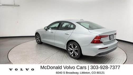 Metallic 2025 Volvo S60 B5 Core