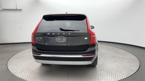 2022 Volvo XC90 Recharge Plug-In Hybrid T8 Inscription Extended Range 7P