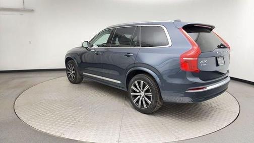 2025 Volvo XC90 B6 Plus 7-Seater