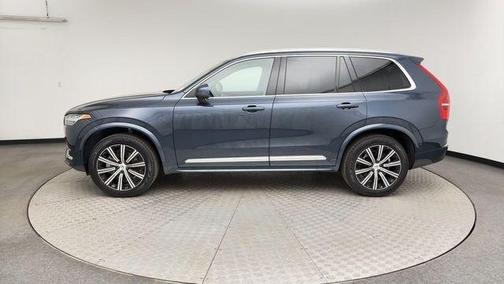 2025 Volvo XC90 B6 Plus 7-Seater