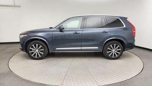 2025 Volvo XC90 B6 Plus 7-Seater