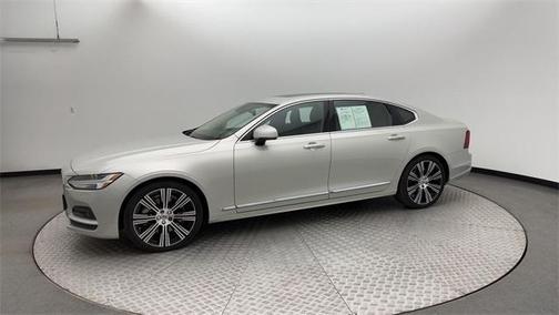 2022 Volvo S90 B6 Inscription