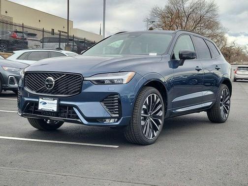 2026 Volvo XC60 B5 Ultra