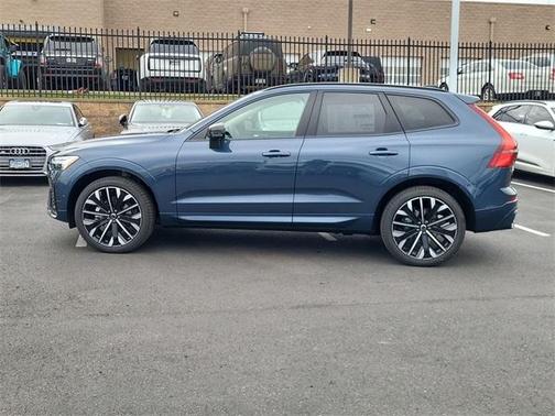 2026 Volvo XC60 B5 Ultra