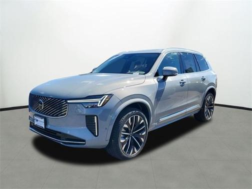 2025 Volvo XC90 B6 Plus 7-Seater