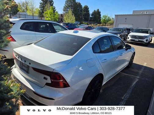 Crystal White Metallic 2023 Volvo S60 Recharge Plug-In Hybrid T8 Plus Black Edition