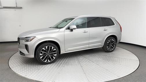 2025 Volvo XC90 B6 Plus 7-Seater