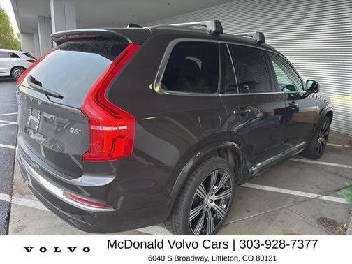Platinum Gray Metallic 2023 Volvo XC90 B6 Ultimate 7-Seater