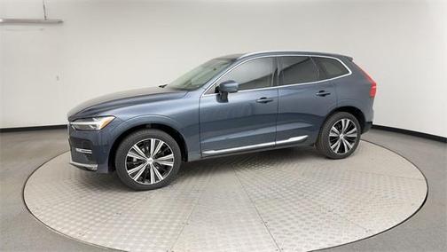 2023 Volvo XC60 B5 Plus Bright Theme