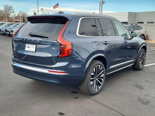 2026 Volvo XC90 B6 Ultra 7-Seater