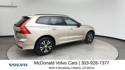 Bright 2025 Volvo XC60 B5 Core