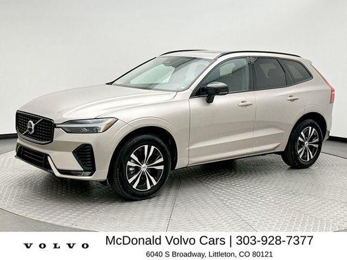 Bright 2025 Volvo XC60 B5 Core