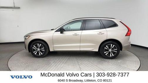Bright 2025 Volvo XC60 B5 Core