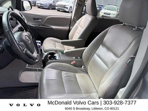 Silver Sky Metallic 2015 Toyota Sienna XLE