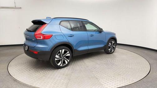 Fjord Blue Metallic 2023 Volvo XC40 B5 Ultimate Dark Theme