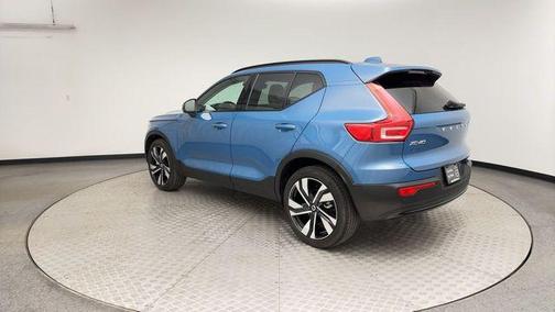 Fjord Blue Metallic 2023 Volvo XC40 B5 Ultimate Dark Theme