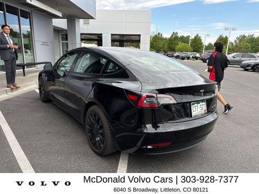 Black 2022 Tesla Model 3 Long Range