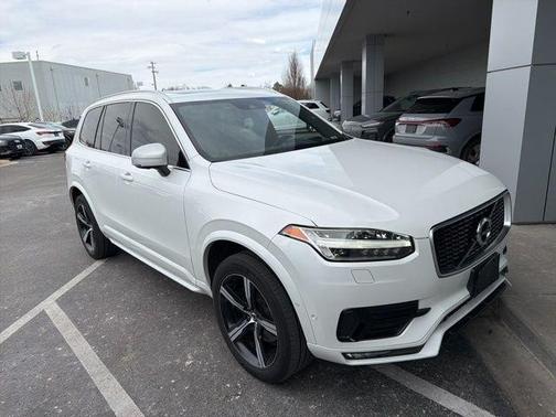 2018 Volvo XC90 T6 R-Design