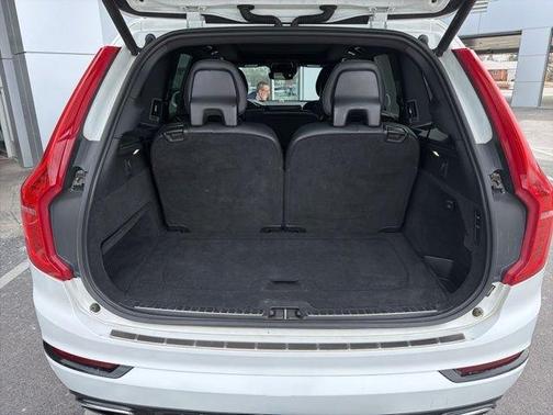 2018 Volvo XC90 T6 R-Design