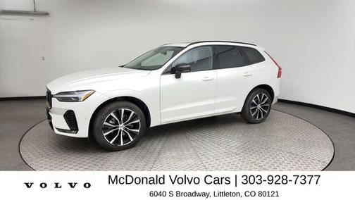 Crystal White Metallic 2025 Volvo XC60 B5 Plus