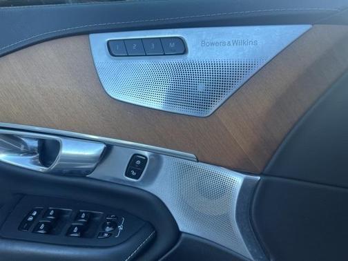 2019 Volvo XC90 Hybrid T8 Inscription