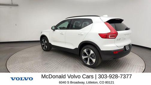 Crystal White 2026 Volvo XC40 B5 Plus