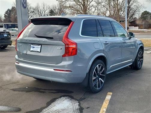 2025 Volvo XC90 B6 Plus 6-Seater